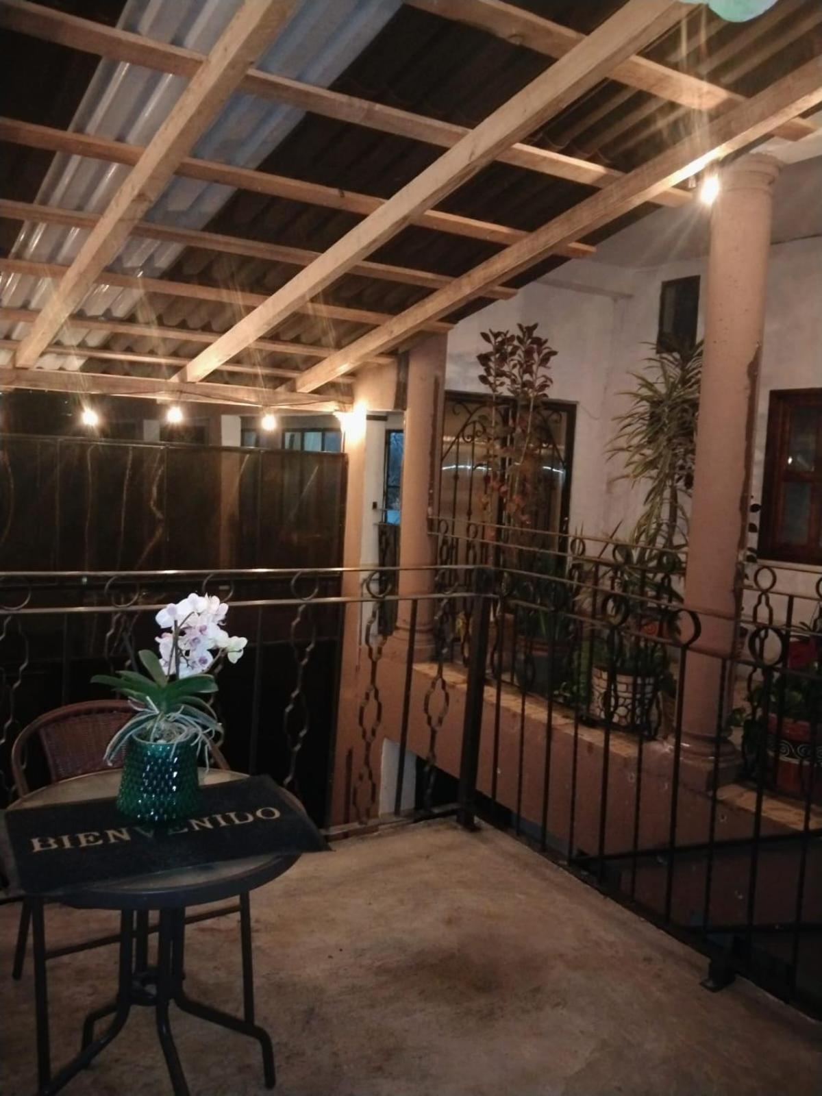 Casa Petirrojo - Habitaciones En Patzcuaro Exterior photo